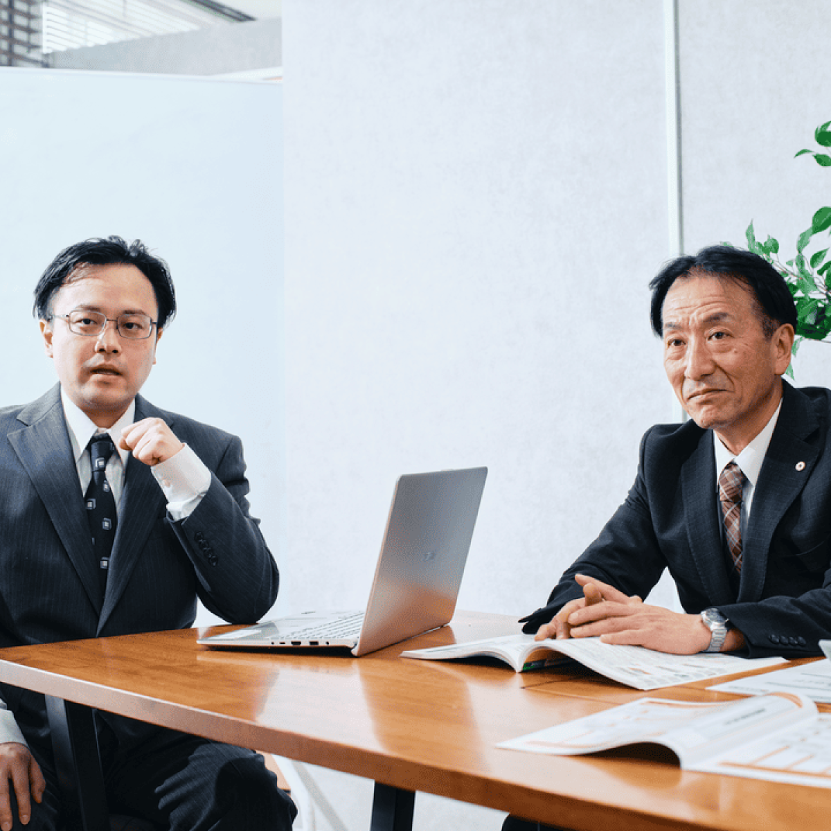 ワーズワース行政書士・社労士事務所