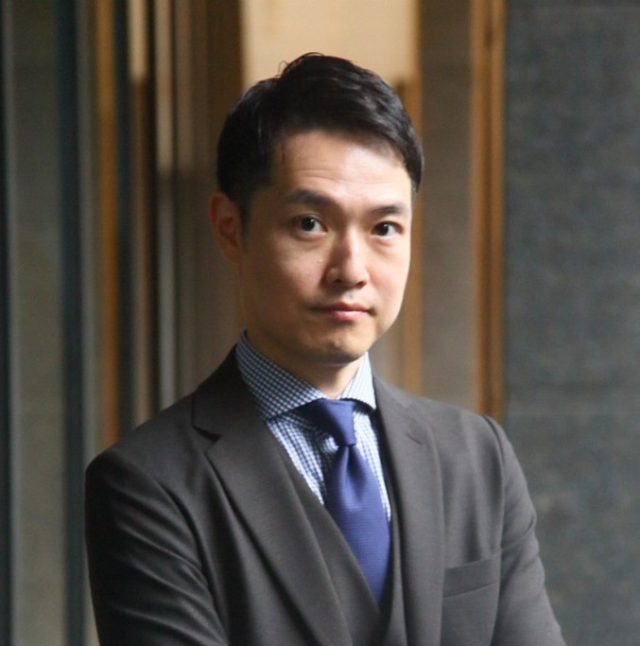 BIZARQ行政書士法人